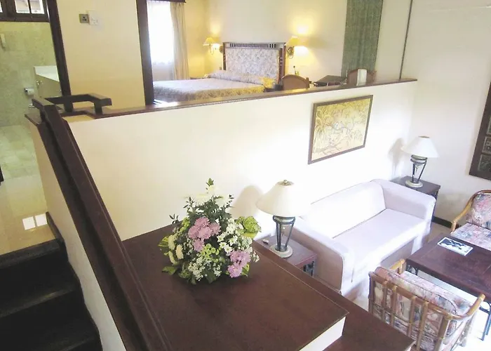 Equator Hotel Surabaya